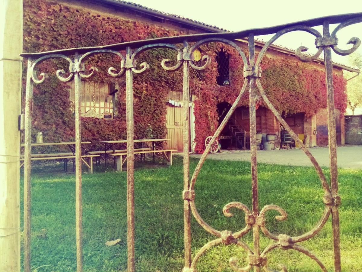 Villa Casa Delle Foglie Sussurranti Asti Esterno foto