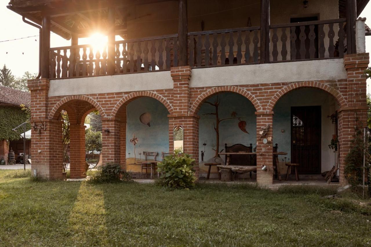 Villa Casa Delle Foglie Sussurranti Asti Esterno foto