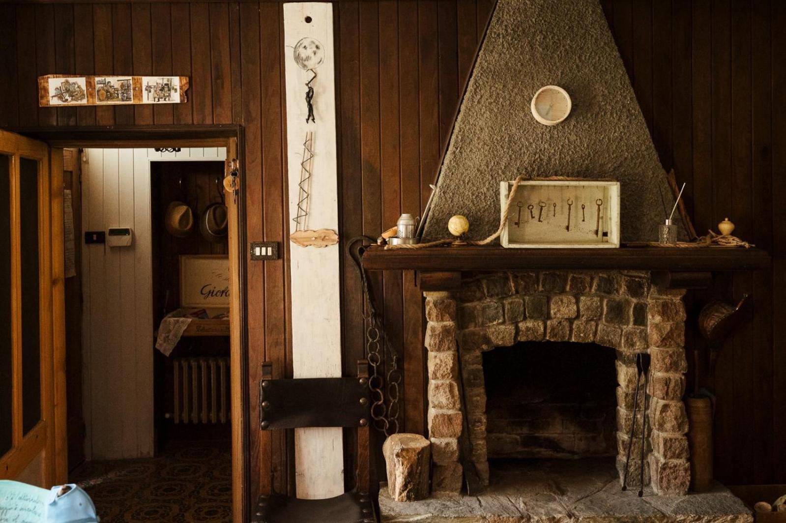 Villa Casa Delle Foglie Sussurranti Asti Esterno foto